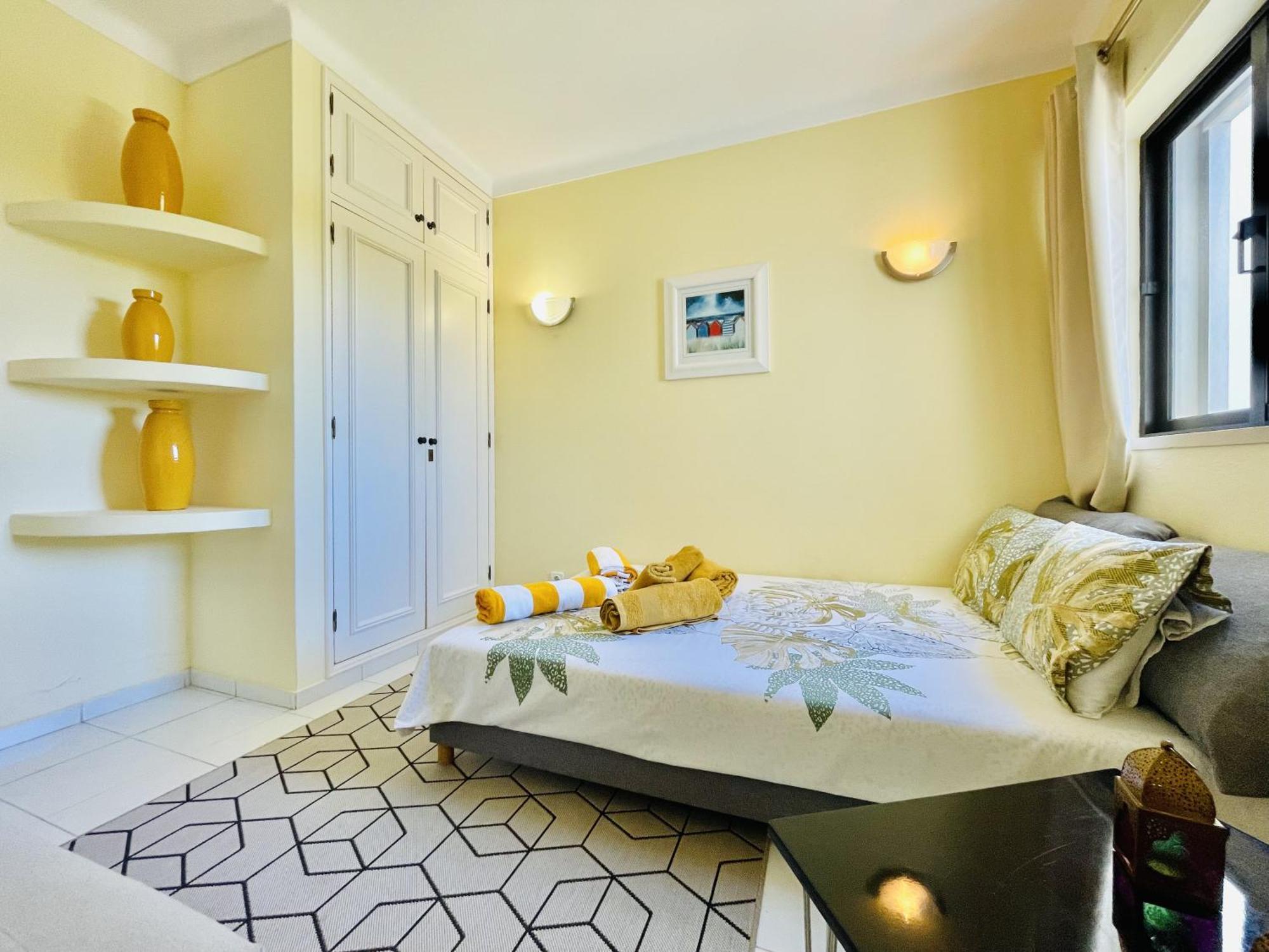 Lavanda - 2 Bedrooms - 3 Level Pool - Garden - Beach 1Km เอสโตเบอร์ ภายนอก รูปภาพ