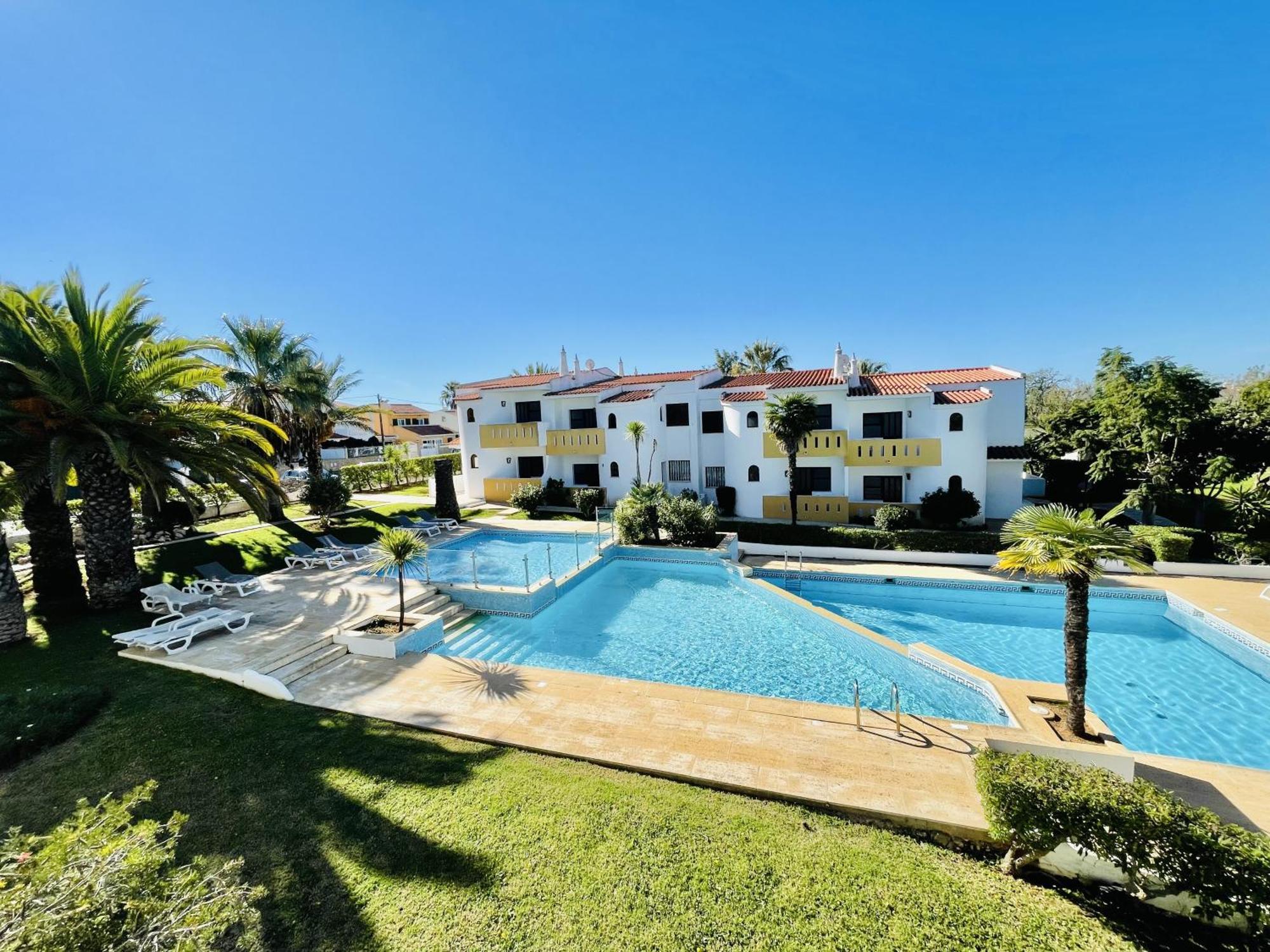 Lavanda - 2 Bedrooms - 3 Level Pool - Garden - Beach 1Km เอสโตเบอร์ ภายนอก รูปภาพ